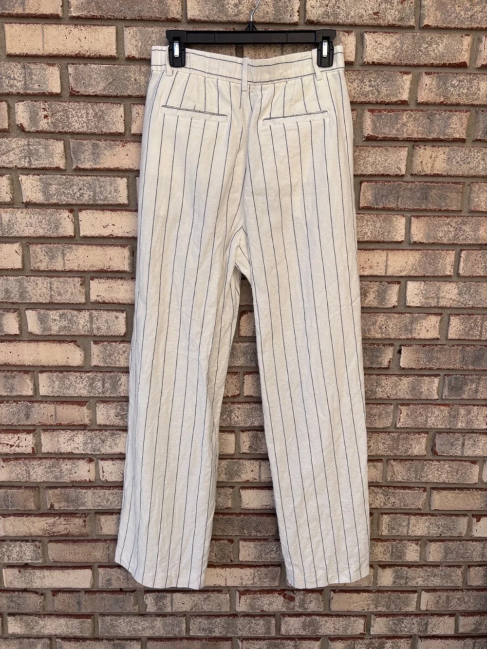 Gap Linen Blend Wide Leg Pleated Pants White Black Pinstripe Coastal Size 4 - Picture 6 of 14